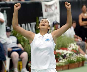 Στην οκτάδα του τουρνουά τένις του Μπέρμιγχαμ προκρίθηκε η Δανιηλίδου