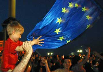 Στις κάλπες την Παρασκευή οι Τσέχοι με το «βλέμμα» στην ΕΕ του 2004