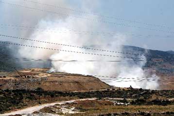 Υπό πλήρη έλεγχο τέθηκε η πυρκαγιά στη χωματερή των Ανω Λιοσίων