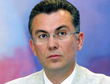 Απευθείας μετάδοση της συζήτησης στη Βουλή για το χρηματιστήριο ζητά από την ΕΡΤ η ΝΔ