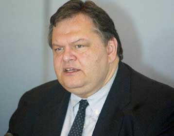 Στροφή στις αριστερές πολιτικές προτείνει για το ΠΑΣΟΚ ο Ευ.Βενιζέλος
