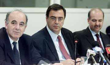 Επισπεύδεται η ανακοίνωση των μέτρων για την οικονομία