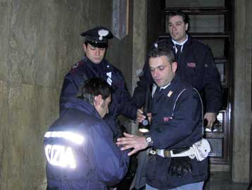 Έκρηξη βόμβας σε ισπανικό σχολείο στο κέντρο της Ρώμης – Δεν αναφέρθηκαν θύματα