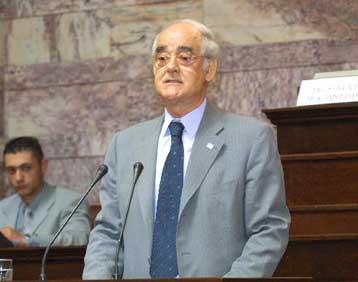 Με φανερή ψηφοφορία θα αποφασίζει η Βουλή επί των αιτήσεων άρσης ασυλίας βουλευτών