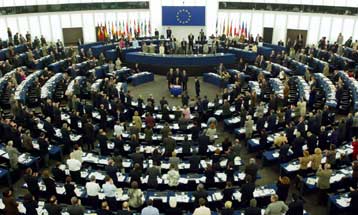 Εγκρίθηκε από το Ευρωκοινοβούλιο το νομικό πλαίσιο για τη δημιουργία ευρωπαϊκών κομμάτων