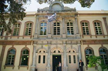 Τα εγκαίνια του ανακαινισμένου δικαστικού μεγάρου Μυτιλήνης τέλεσε ο Φ.Πετσάλνικος