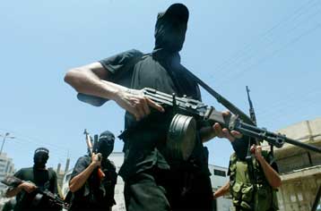 Τρεις Παλαιστίνιοι νεκροί από τα πυρά ισραηλινού άρματος μάχης