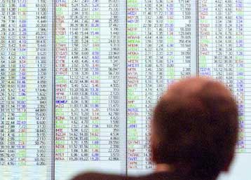 Με απώλειες 0,96% κάτω από τις 1.900 μονάδες έκλεισε το Χρηματιστήριο τη Δευτέρα