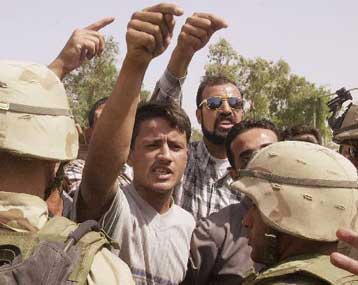 Τη συγκρότηση ενός νέου ιρακινού στρατού ανακοίνωσαν οι ΗΠΑ