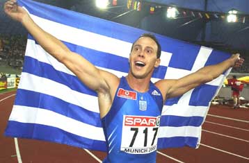 Μεγάλες «μάχες» την Τρίτη στα «Τσικλητήρεια 2003»