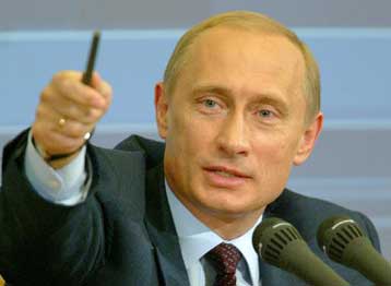 Ενώπιος ενωπίω Μπλερ-Πούτιν στην πρώτη επίσκεψη Ρώσου ηγέτη στη Βρετανία από το 1874