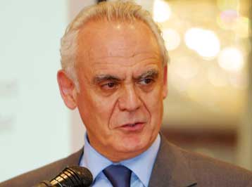 Τη σύνδεση του φυσικού αερίου με το δίκτυο Π.Φαλήρου εγκαινίασε ο Α.Τσοχατζόπουλος