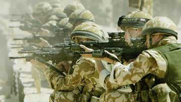 Καταζητούνται οι δράστες της δολοφονίας των έξι Βρετανών στρατιωτών στο νότιο Ιράκ