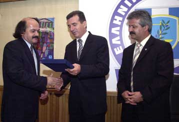 Για τη συνεισφορά τους στον αγώνα κατά των ναρκωτικών τιμήθηκαν αξιωματικοί της ΕΛ.ΑΣ