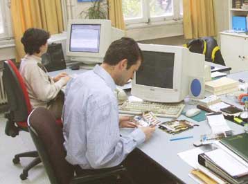 Σχέδιο προστασίας των εργαζομένων από τον καύσωνα εκπονεί το υπουργείο Εργασίας