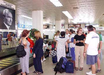 Προσωρινά προβλήματα προκάλεσε μπλακάουτ στο αεροδρόμιο του Ηρακλείου