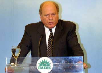 «Λυτρωτική αυτοκάθαρση» ζητά από τον πρωθυπουργό ο Γεράσιμος Αρσένης