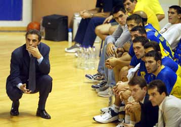 Μπορούσαμε και τον τίτλο, λέει ο Πεδουλάκης κάνοντας τον απολογισμό της χρονιάς