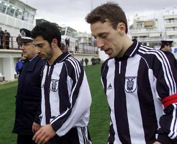 Ελεύθερος έμεινε και ο Παντελής Καφές – «Κλείνει» στον Ολυμπιακό