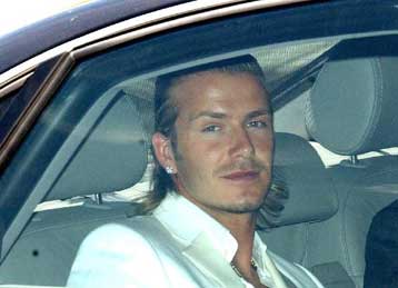 Στη Μαδρίτη ο Μπέκαμ – Πέρασε με απόλυτη επιτυχία τις ιατρικές εξετάσεις