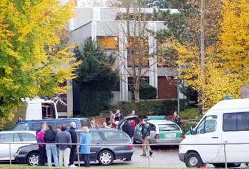 Μαθητής τραυμάτισε καθηγήτρια και αυτοκτόνησε σε σχολείο του Κόμπουργκ της Γερμανίας