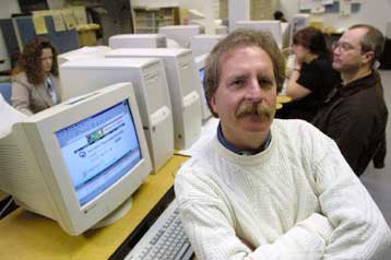 Σε υψηλό 9ετίας η ανεργία στις ΗΠΑ – Εντυπωσιακή επέκταση του τομέα υπηρεσιών