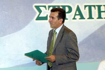 Ο Μιχάλης Χρυσοχοΐδης εξελέγη γραμματέας της Κεντρικής Επιτροπής του ΠΑΣΟΚ