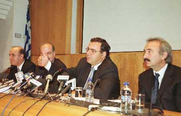 Πρόγραμμα γρήγορων αποφάσεων από το νέο οικονομικό επιτελείο