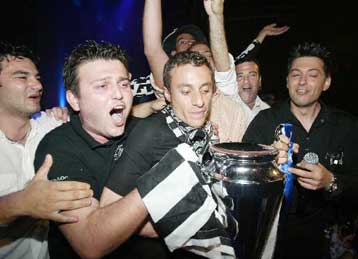 Την απόφασή του να αποχωρήσει από τον ΠΑΟΚ ανακοίνωσε ο Γιώργος Γεωργιάδης