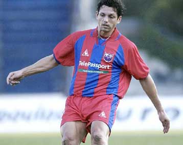 Στα άκρα οι σχέσεις του Πανιωνίου με τον Μπουλούτ