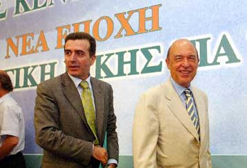Πιάνει δουλειά από τη Δευτέρα η νέα κυβέρνηση μετά τον «μίνι» ανασχηματισμό
