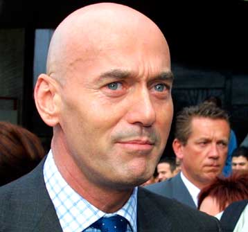 Ισόβια κάθειρξη στον δολοφόνο του Ολλανδού πολιτικού Π.Φορτέιν ζητά η πολιτική αγωγή