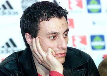 Ντύθηκε στα «ερυθρόλευκα» ο Γιώργος Γεωργιάδης