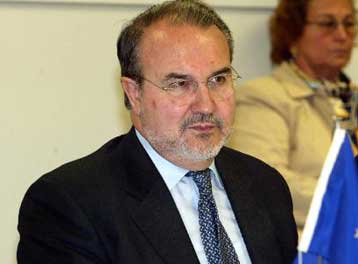 Το σχέδιο για την τόνωση της ευρωπαϊκής οικονομίας παρουσιάζει την Τετάρτη η Κομισιόν