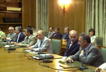 Νέες εξαγγελίες Σημίτη την Τετάρτη στο Υπουργικό Συμβούλιο και το Εκτελεστικό