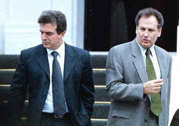 Τον νέο γραμματέα του ΠΑΣΟΚ Μ.Χρυσοχοΐδη ενημέρωσε ο Κ.Λαλιώτης