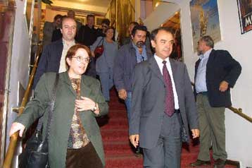 «Ψυχρή» υποδοχή από ΚΚΕ, ΣΥΝ και ΔΗΚΚΙ στις πρωθυπουργικές εξαγγελίες περί διαφάνειας