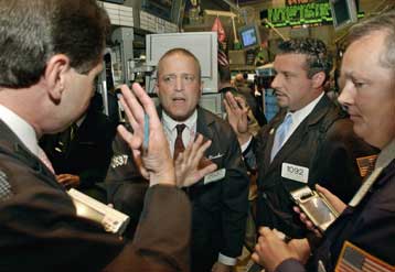 Ανοδος για Nasdaq, πτώση για Dow Jones στο κλείσιμο της Τετάρτης