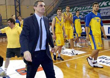 Κορυφαίος προπονητής της σεζόν για την Α1 μπάσκετ ο Αργύρης Πεδουλάκης