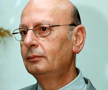 O Δημήτριος Λινός πιθανότερος διάδοχος του Ευάγγελου Κρουσταλάκη