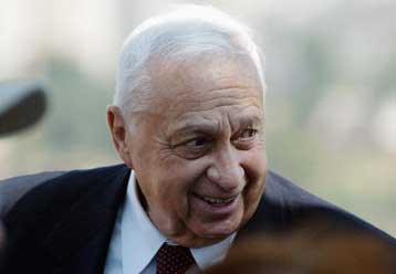 Την εκστρατεία περιθωριοποίησης του Αραφάτ μεταφέρει ο Σαρόν στο Λονδίνο