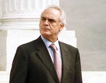 Πολιτική προτεραιότητα το μέτωπο απέναντι στην αισχροκέρδεια, λέει η κυβέρνηση