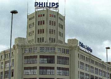 Στην κερδοφορία επέστρεψε η Philips το δεύτερο τρίμηνο