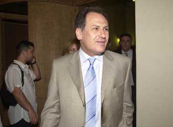 Με αγωγές απαντά ο Κώστας Λαλιώτης σε επικριτικά για το πρόσωπό του ξένα δημοσιεύματα