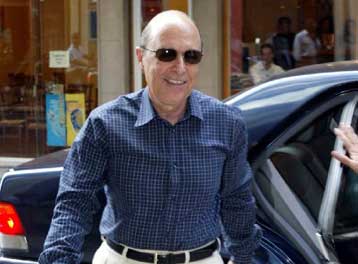 Κατάθεση θέσεων στον τομέα ευθύνης τους ζητά από τους υπουργούς ο Κ.Σημίτης