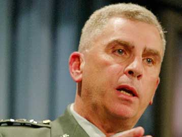 Αντιμέτωποι με αντάρτικο οι Αμερικανοί στο Ιράκ, παραδέχεται ο επικεφαλής της CENTCOM