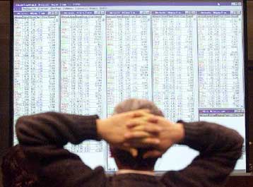 Με απώλειες 1,04% έκλεισε το Χρηματιστήριο την Πέμπτη