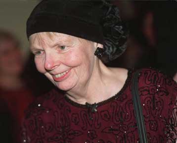 Πέθανε σε ηλικία 68 ετών η Καναδή συγγραφέας Κάρολ Σιλντς