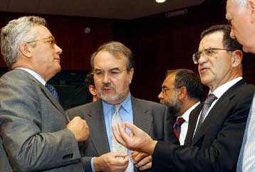 Ένταση από τις προτάσεις συμβούλων του Πρόντι για Σύμφωνο Σταθερότητας και ΚΑΠ