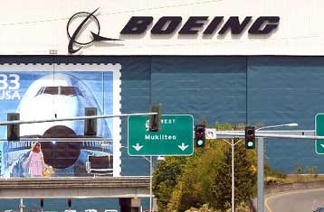 Σε 5.000 απολύσεις προχωρά η Boeing
